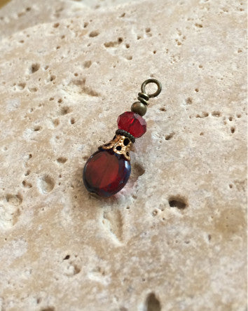 little luxuries tru.gigs™ charm | merlot picasso crystal