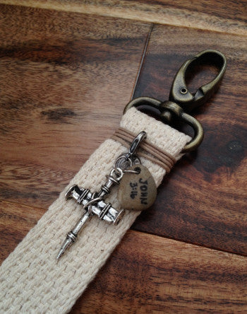 cross of nails keypers™ keyholder
