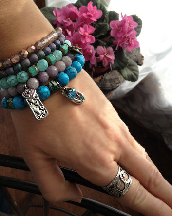 10mm quaryd bracelet with tru.gigs: blue turquoise & silver flip flop-feature