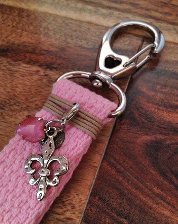 fleur de lis keypers™ keyholder