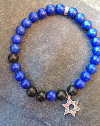 quaryd 8mm wristwear—with tru.gigs: matte black onyx & cobalt howlite with star of david