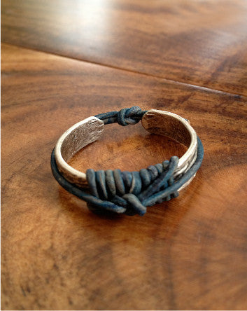 quaryd metal ring—textured & distressed matte silver with denim leather wrap